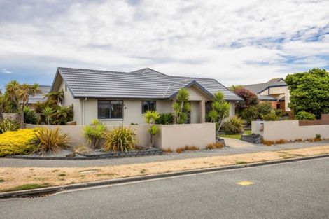 Photo of property in 71 Aston Drive, Waimairi Beach, Christchurch, 8083
