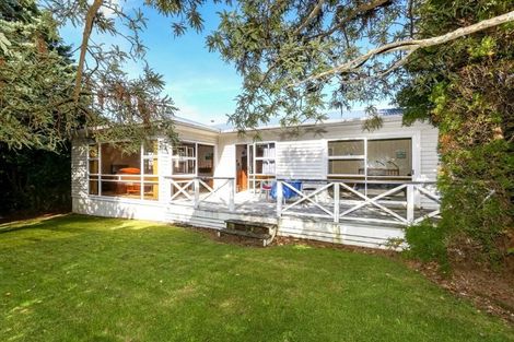 Photo of property in 21 Havelock Place, Blagdon, New Plymouth, 4310
