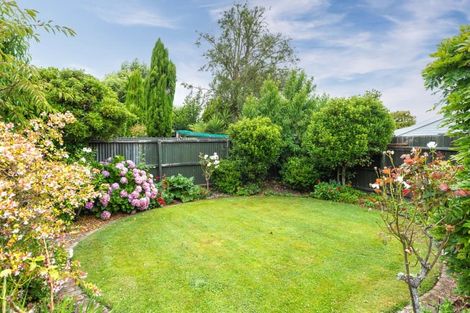 Photo of property in 15 Manuka Street, Mairehau, Christchurch, 8013