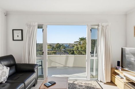 Photo of property in 4a Uldale Place, Westmorland, Christchurch, 8025