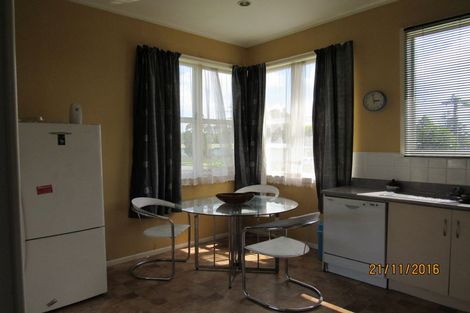 Photo of property in 180 Hakanoa Street, Huntly, 3700