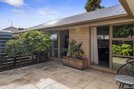Photo of property in 105 Strickland Street, Sydenham, Christchurch, 8023