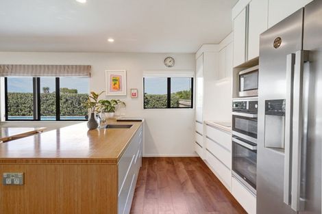 Photo of property in 79 Rogers Road, Bay View, Napier, 4104