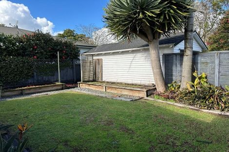 Photo of property in 2 Piako Road, Claudelands, Hamilton, 3214