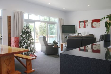 Photo of property in 108 Rangituia Street, Whangamata, 3691