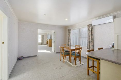 Photo of property in 6 Coleman Street, Paraparaumu, 5032