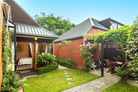 Photo of property in 9 Clyde Road, Upper Riccarton, Christchurch, 8041