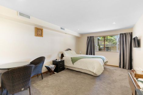 Photo of property in 35 Devon Street, Arrowtown, 9302