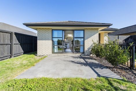Photo of property in 8 Wallingford Crescent, Rolleston, 7615