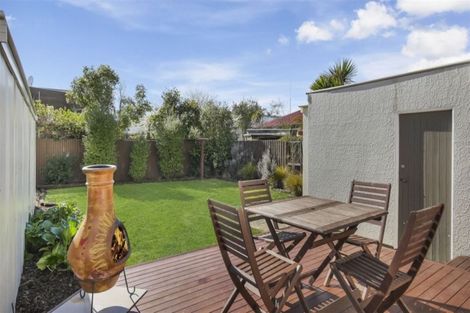 Photo of property in 385 Keyes Road, New Brighton, Christchurch, 8083