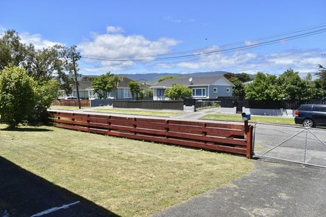 Photo of property in 13 Maire Street, Otaki, 5512