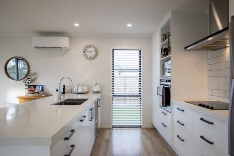 Photo of property in 6 Hapuapua Street, Raglan, 3225