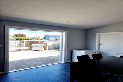 Photo of property in 102 Ferguson Street, West End, Palmerston North, 4412
