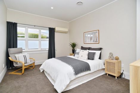 Photo of property in 32 Medway Street, Richmond, Christchurch, 8013