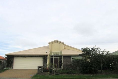 Photo of property in 26 Beach Haven Place, Paraparaumu Beach, Paraparaumu, 5032