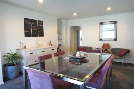 Photo of property in 6 Ara Kahika Lane, One Tree Point, 0118