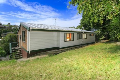 Photo of property in 24 Penguin Drive, Murrays Bay, Auckland, 0630