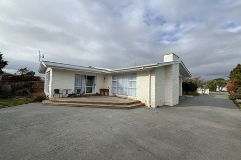 Photo of property in 43 Woolley Street, Avondale, Christchurch, 8061