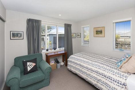 Photo of property in 43 Rawson Street, New Brighton, Christchurch, 8083