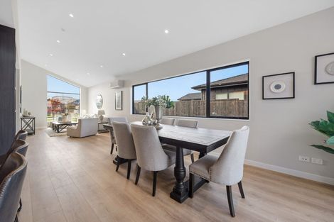 Photo of property in 15 Kakano Street, Clevedon, 2582