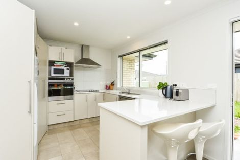 Photo of property in 5 Waikai Close, Ruakura, Hamilton, 3214