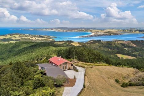 Photo of property in 197 Rodney Road, Whangateau, 0985