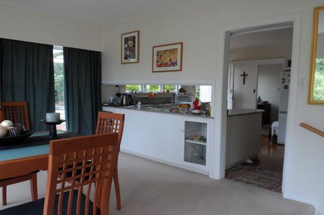Photo of property in 6 Canterbury Street, Karori, Wellington, 6012