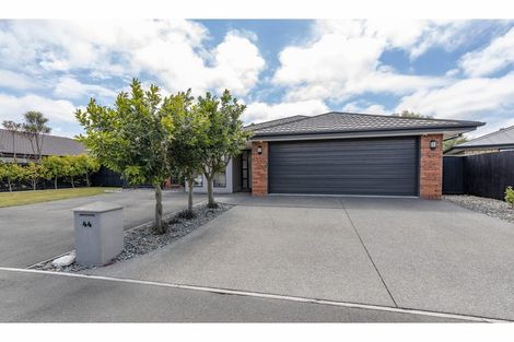 Photo of property in 44 Acacia Avenue, Rangiora, 7400