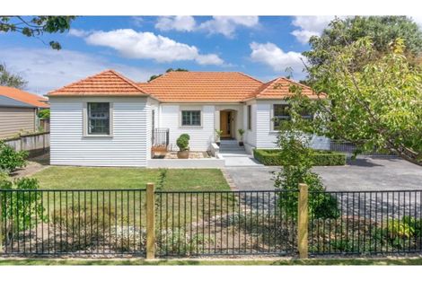 Photo of property in 5 Casey Avenue, Fairfield, Hamilton, 3214