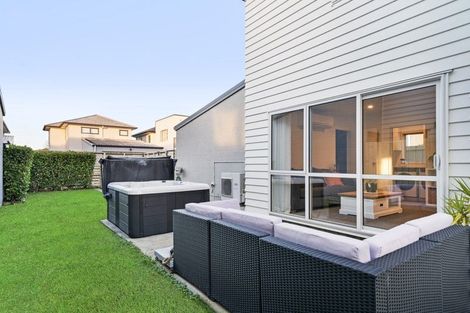 Photo of property in 5 Treestump Road, Takanini, 2112