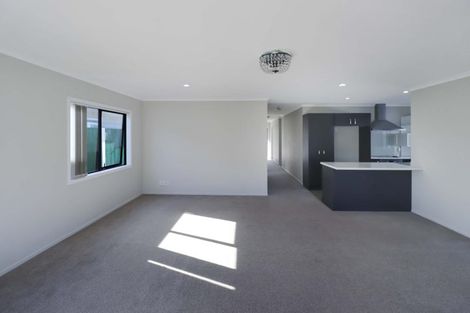 Photo of property in 94 Farmer Crescent, Taita, Lower Hutt, 5011