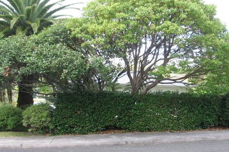Photo of property in 12 Macnay Way, Murrays Bay, Auckland, 0630
