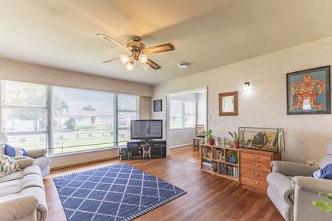 Photo of property in 3 Armour Place, Onekawa, Napier, 4110