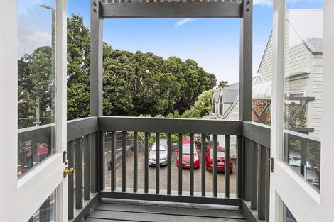 Photo of property in 1/1 Cottleville Terrace, Thorndon, Wellington, 6011