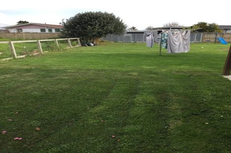 Photo of property in 31 Rata Avenue, Edgecumbe, 3120