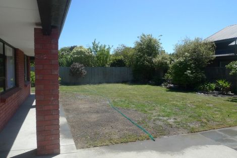 Photo of property in 243 Queenspark Drive, Parklands, Christchurch, 8083