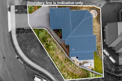 Photo of property in 82 Kotare Street, Waikanae, 5036