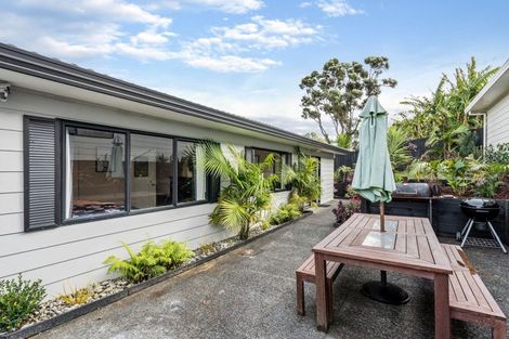 Photo of property in 3/15 Greenhill Crescent, Pakuranga, Auckland, 2010