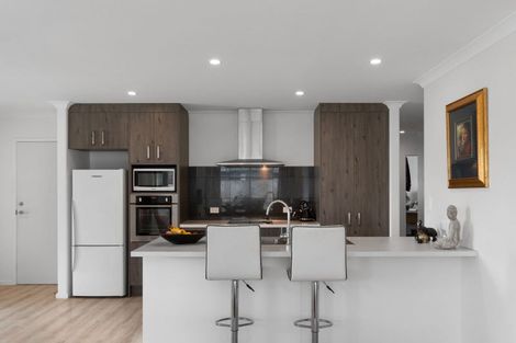 Photo of property in 79 Bert Wall Drive, Omokoroa, 3114