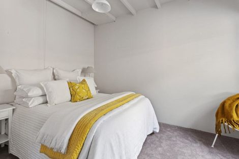 Photo of property in 114 Merivale Lane, Merivale, Christchurch, 8014