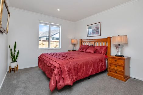 Photo of property in 2 Ocean View Rise, Ruakaka, 0116
