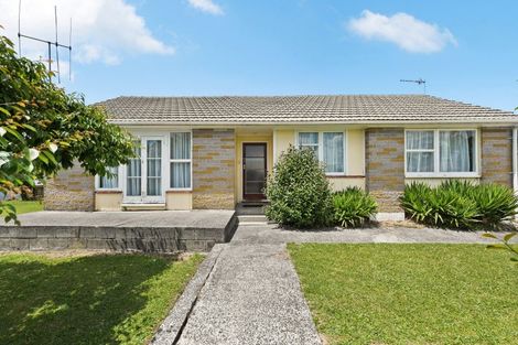 Photo of property in 32 Croall Crescent, St Andrews, Hamilton, 3200