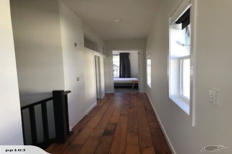 Photo of property in 116 Austin Street, Mount Victoria, Wellington, 6011