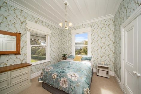 Photo of property in 22 Disraeli Street, Hawera, 4610