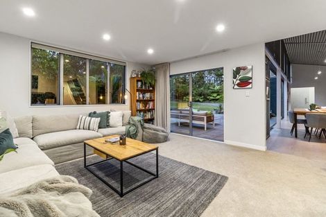 Photo of property in 287 Whitehills Road, Waitoki, Silverdale, 0994