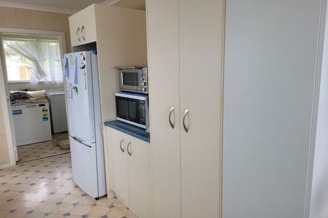 Photo of property in 20 Harold Crescent, Fordlands, Rotorua, 3015