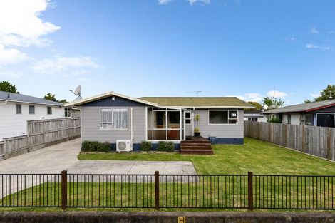 Photo of property in 12 Lansdowne Crescent, Glenview, Hamilton, 3206