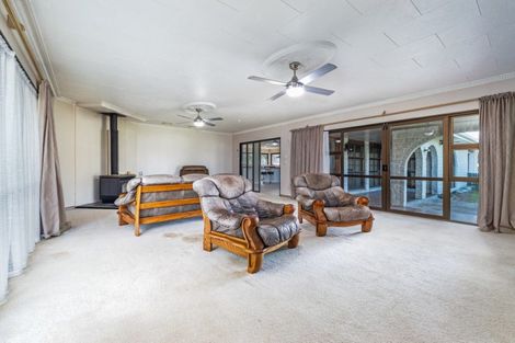 Photo of property in 73 Fergusson Street, Woodville, 4920