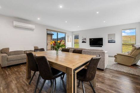 Photo of property in 83 Infinity Drive, Wanaka, 9305