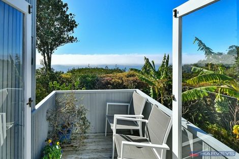 Photo of property in 211 Howard Road, Orere Point, Papakura, 2585